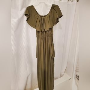 Green Thanth Maxi Dress